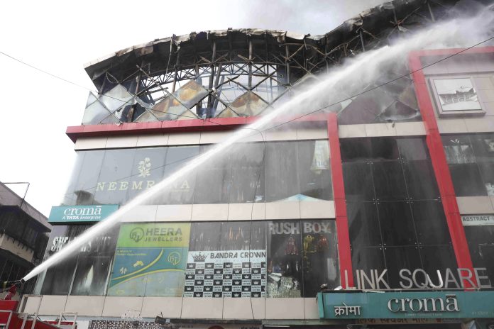 Fire erupts in electronics goods showroom in Mumbai
